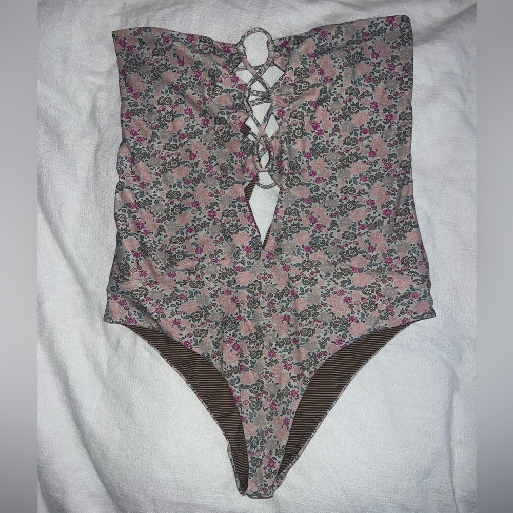Acacia Bronx One Piece 2X